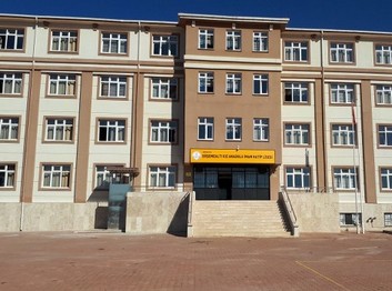 Antalya-Döşemealtı-Döşemealtı Anadolu İmam Hatip Lisesi fotoğrafı