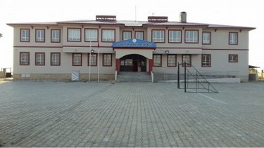Van-Edremit-Gölkaşı İmam Hatip Ortaokulu fotoğrafı