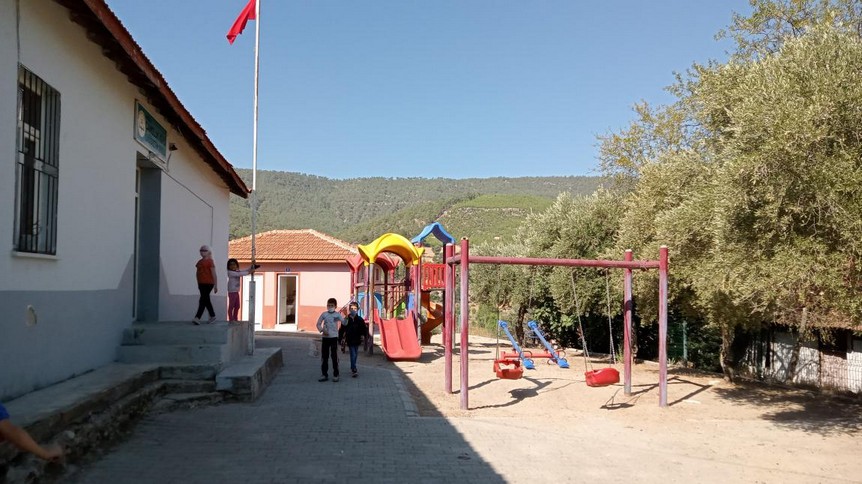 Muğla-Menteşe-Çamoluk İlkokulu fotoğrafı