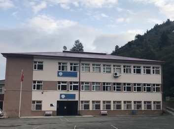 Trabzon-Yomra-Kömürcü Ortaokulu fotoğrafı