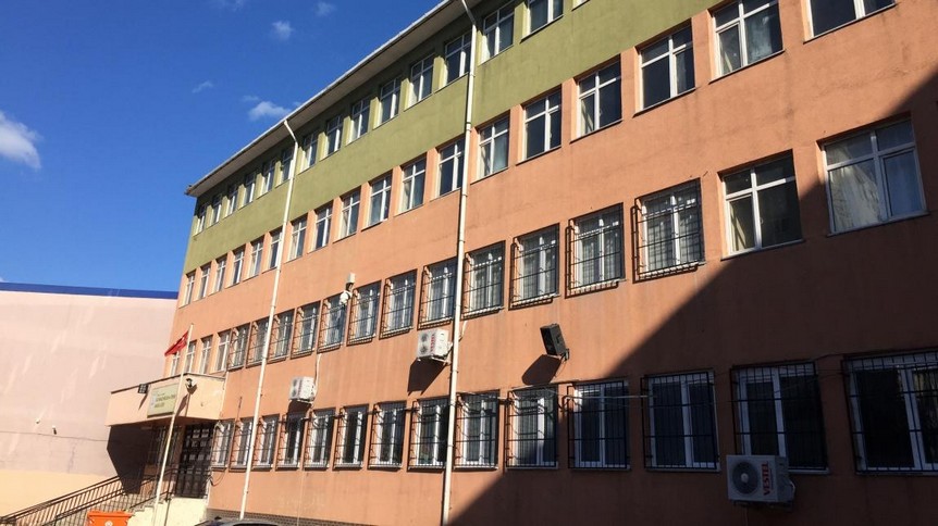 İstanbul-Sultangazi-Sultangazi Mesleki ve Teknik Anadolu Lisesi fotoğrafı