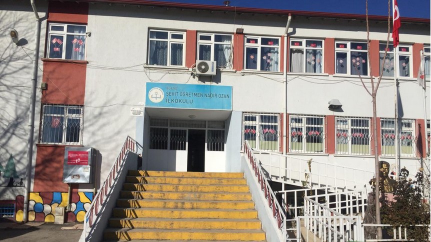 Elazığ-Merkez-Şehit Öğretmen Nadir Ozan İlkokulu fotoğrafı