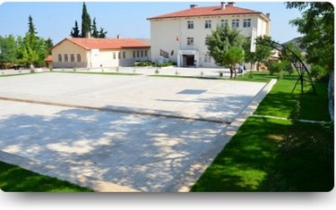 Manisa-Kula-Sandal Cumhuriyet Ortaokulu fotoğrafı
