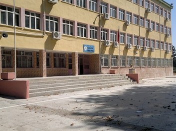 Mersin-Tarsus-Yenice Atatürk Ortaokulu fotoğrafı