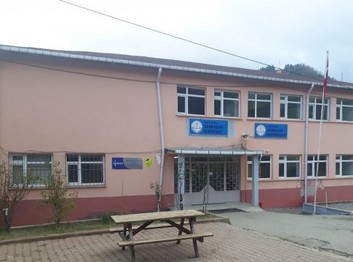 Kastamonu-Şenpazar-Şenpazar Borsa İstanbul Ortaokulu fotoğrafı