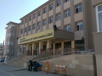 Hatay-Reyhanlı-Ahi Evran Mesleki ve Teknik Anadolu Lisesi fotoğrafı