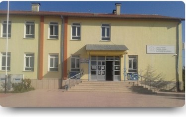 Konya-Sarayönü-İsmail Kara Ortaokulu fotoğrafı