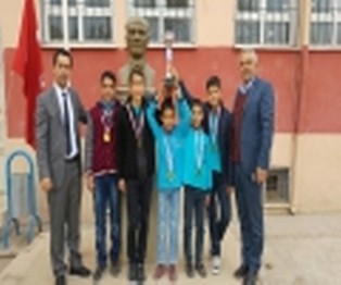 Osmaniye-Düziçi-Düziçi Ellek Şehit Burak Mart Ortaokulu fotoğrafı