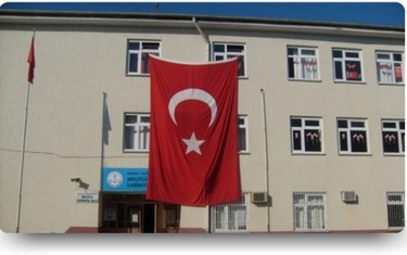 Manisa-Salihli-Mevlütlü Ortaokulu fotoğrafı