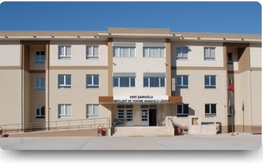 İzmir-Karşıyaka-Karşıyaka Zeki Şairoğlu Mesleki ve Teknik Anadolu Lisesi fotoğrafı