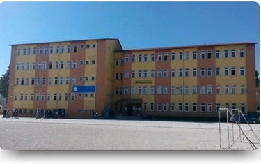 Burdur-Gölhisar-Gölhisar Anadolu İmam Hatip Lisesi fotoğrafı