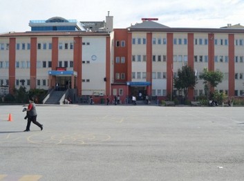 Kayseri-Kocasinan-Refika Küçükçalık İmam Hatip Ortaokulu fotoğrafı