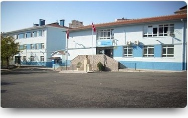 Ankara-Yenimahalle-Osman Ülkümen Ortaokulu fotoğrafı