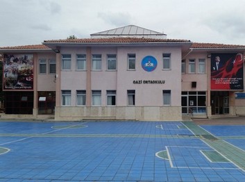 İstanbul-Bakırköy-Gazi Ortaokulu fotoğrafı İstanbul-Bakırköy-Gazi Ortaokulu fotoğrafı