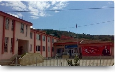 Sivas-Koyulhisar-Cumhuriyet İlkokulu fotoğrafı