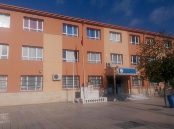 İzmir-Menemen-İrfan Erdem Ortaokulu fotoğrafı
