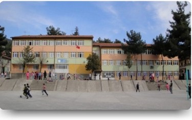 Tokat-Reşadiye-Atatürk Ortaokulu fotoğrafı