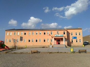 Van-Başkale-Özpınar İmam Hatip Ortaokulu fotoğrafı