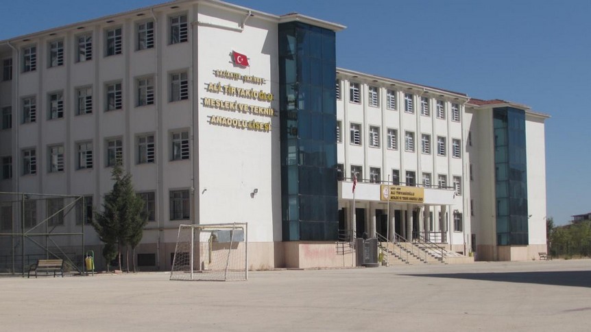 Gaziantep-Şahinbey-Ali Tiryakioğlu Mesleki ve Teknik Anadolu Lisesi fotoğrafı