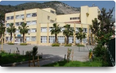 Antalya-Finike-Canan-Yavuz Gürkan Mesleki ve Teknik Anadolu Lisesi fotoğrafı