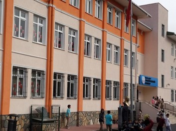 İstanbul-Sarıyer-İstanbul Ticaret Odası Yeniköy Mehmetçik Ortaokulu fotoğrafı