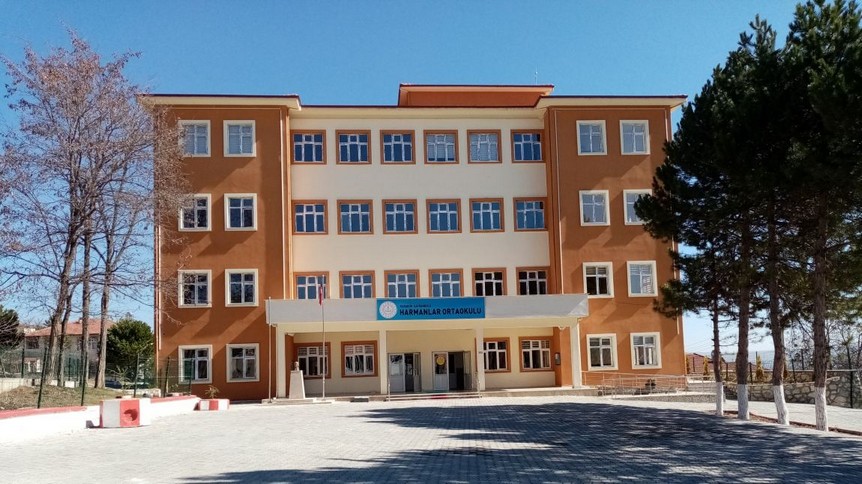Karabük-Safranbolu-Harmanlar Şehit Halil Gözlemeci Ortaokulu fotoğrafı