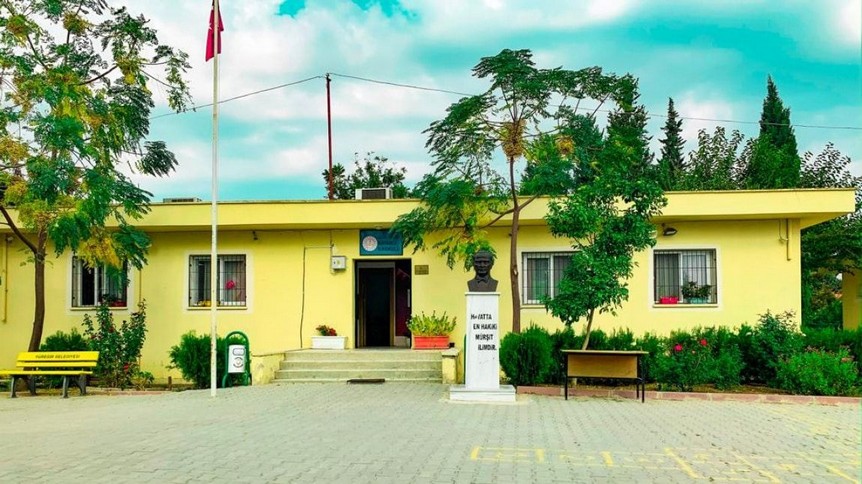 Adana-Yüreğir-Kayarlı İlkokulu fotoğrafı